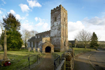 https://upload.wikimedia.org/wikipedia/commons/b/b5/Wigginton_Church%2C_St._Giles_-_geograph.org.uk_-_132384.jpg
